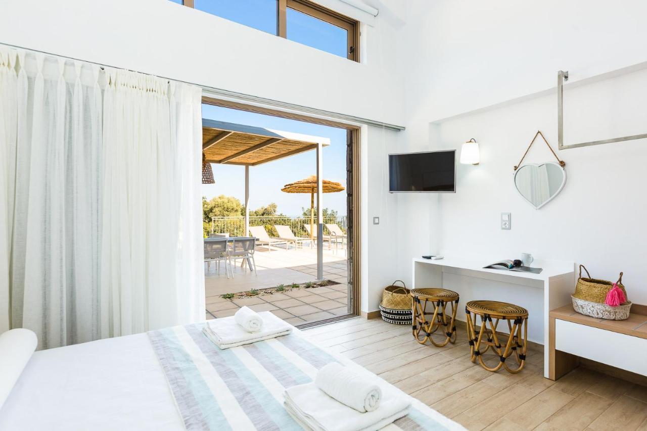 Summer Crete